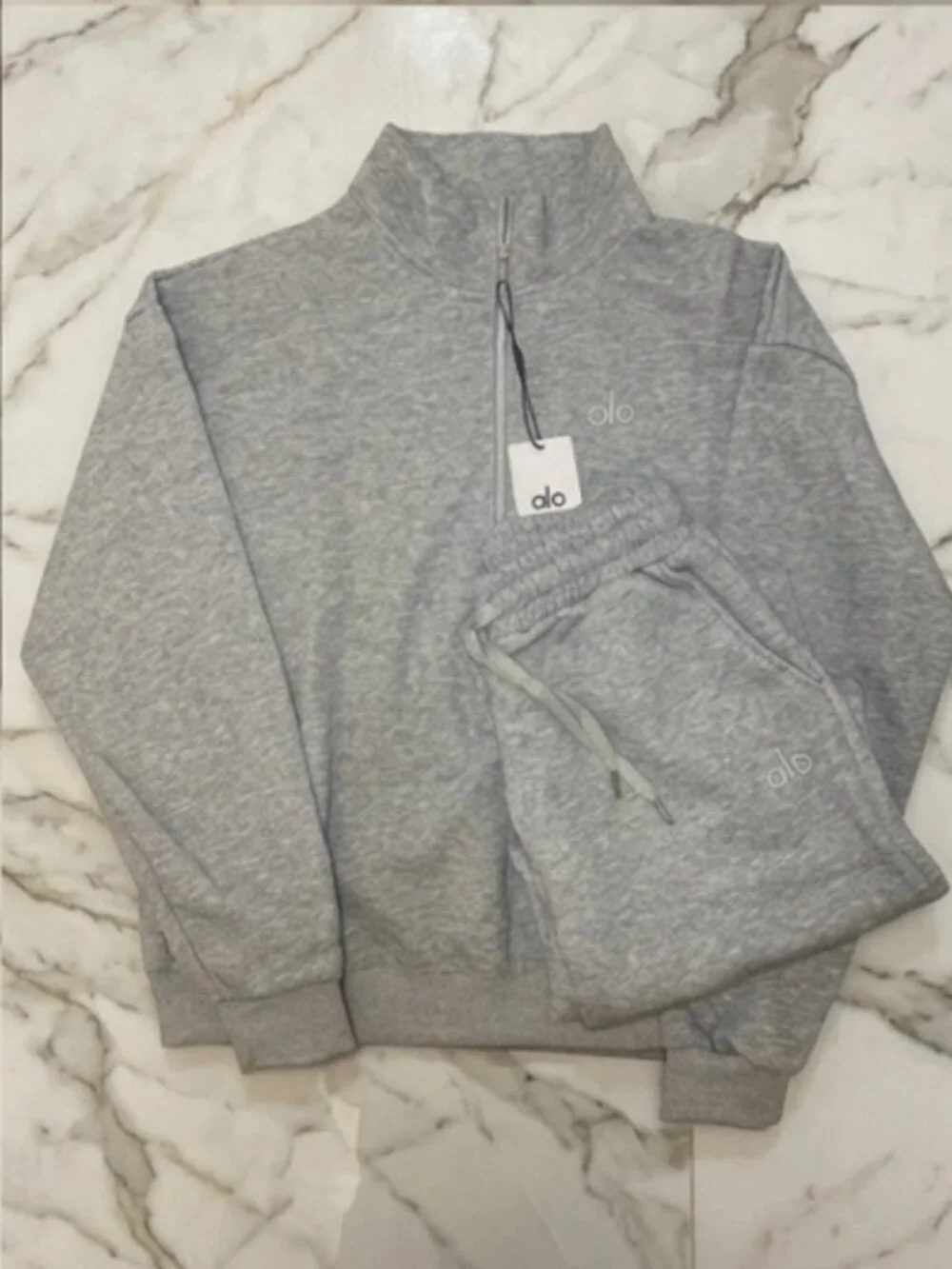 ALO Yoga Quarter zip & Sweatpants